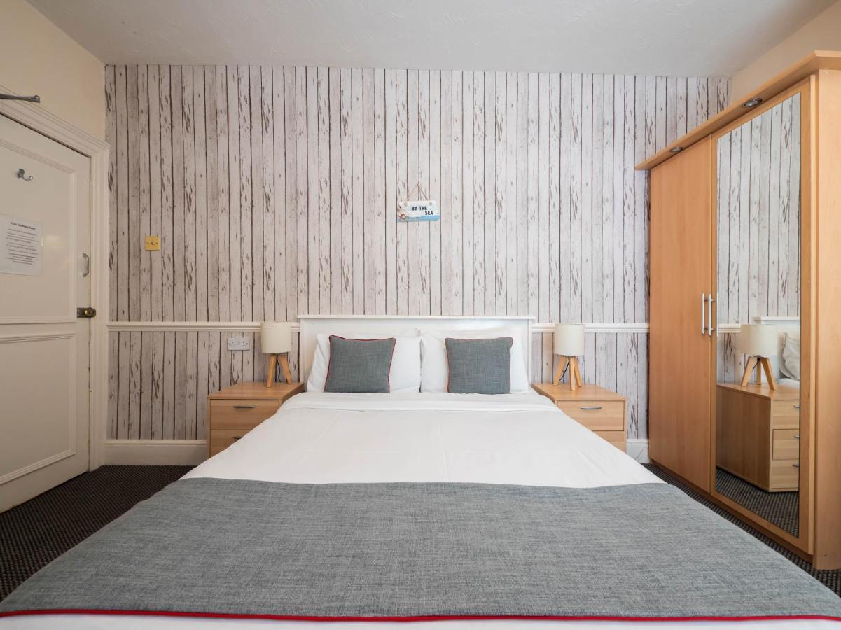 Oyo Pier Hotel ריל מראה חיצוני תמונה